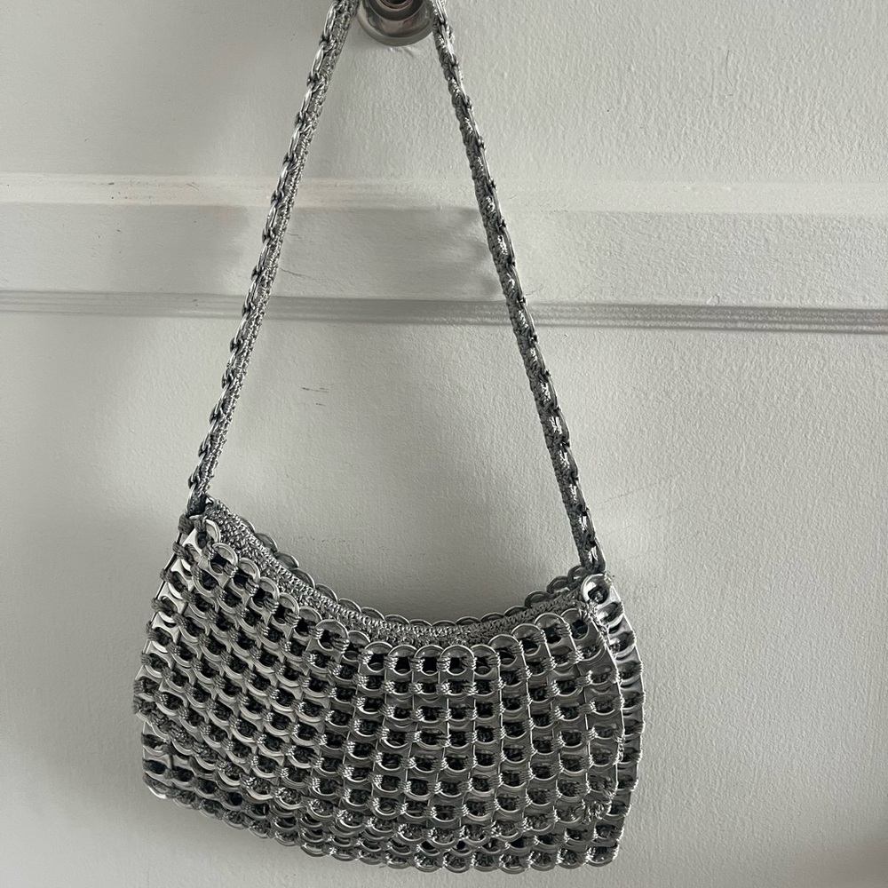 BOTTLE CAPS PURSE